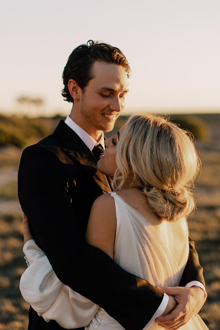 factors choosing wedding planner