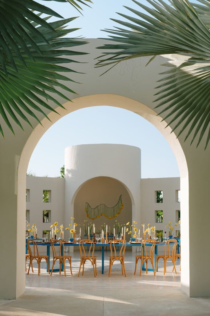 tablescape setup styled for wedding trends